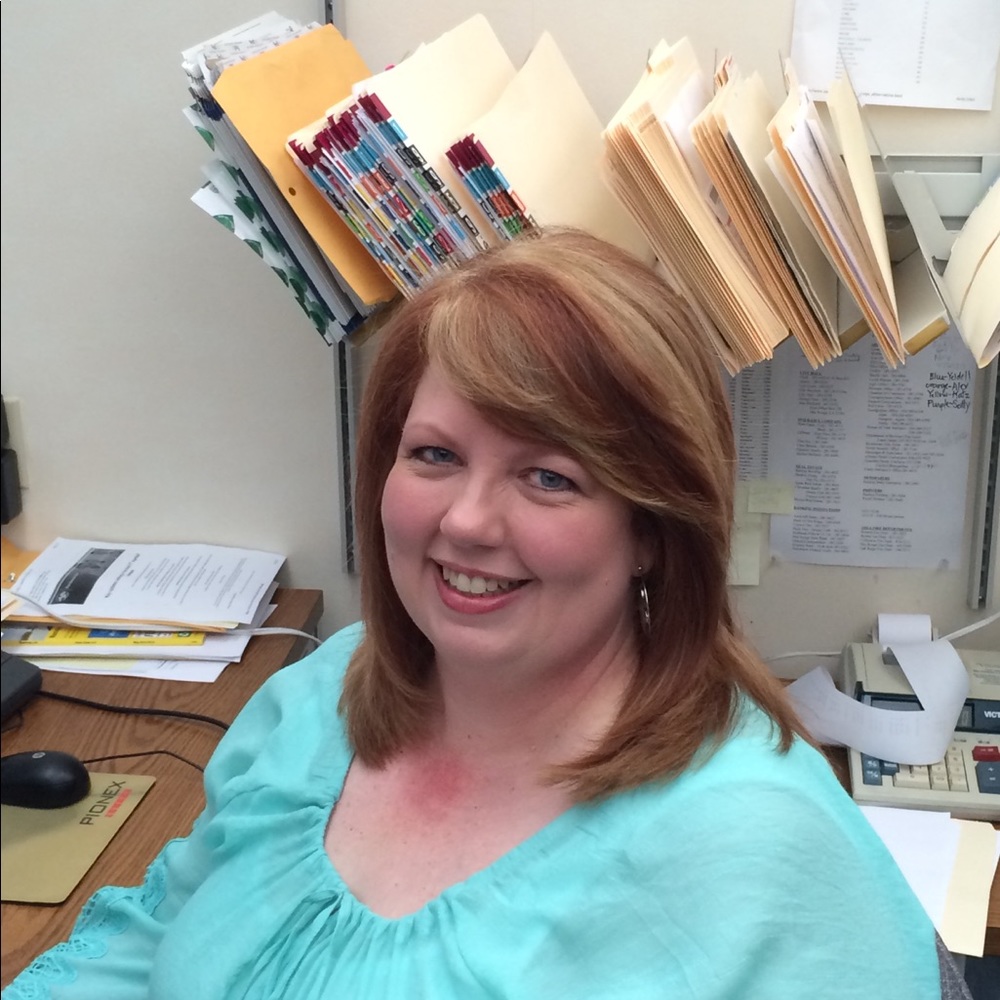 Meet your Posher, Debbie